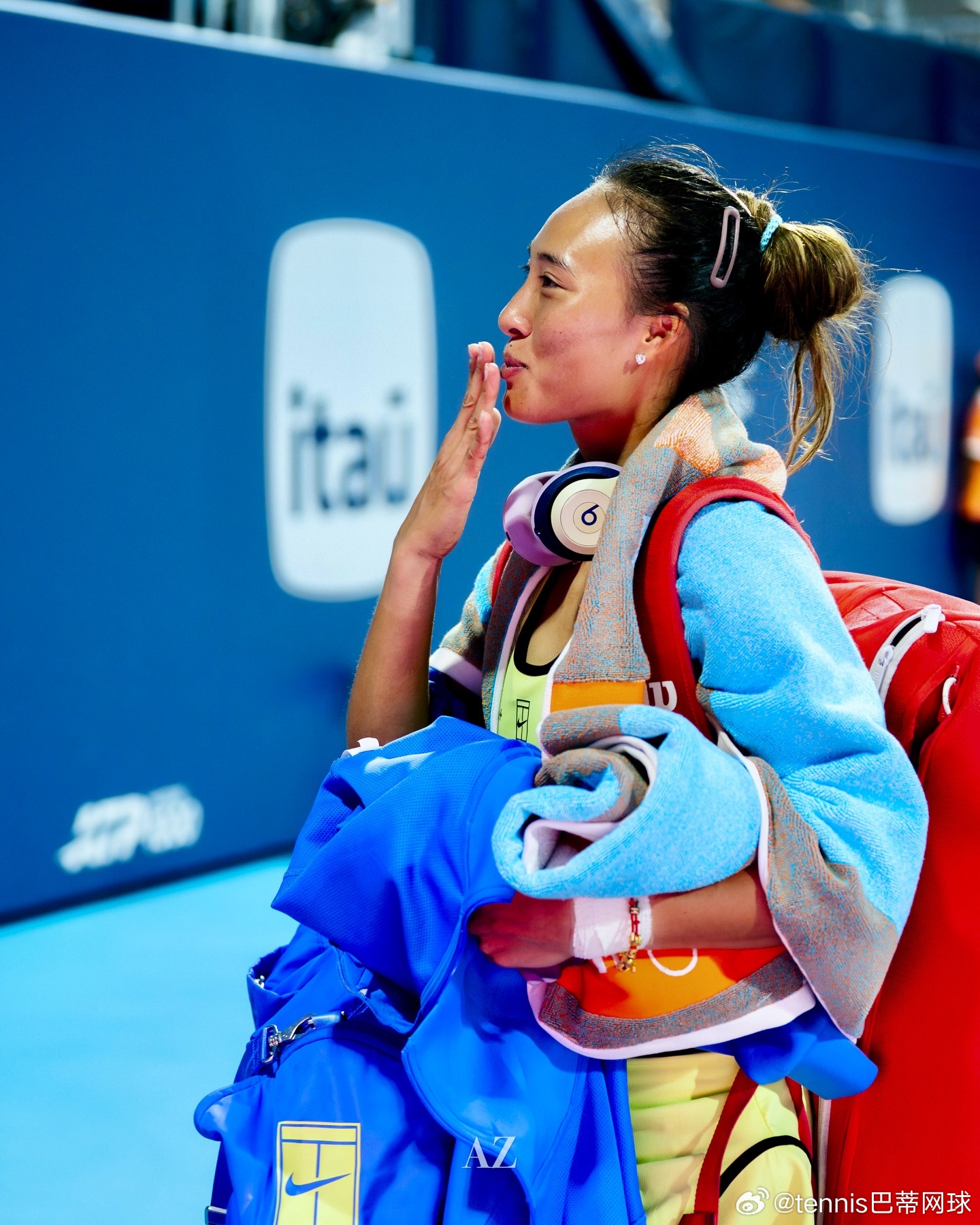 🇨🇳郑钦文红土赛季保分情况查尔斯顿八强：108分马德里第二轮：10分罗马四强