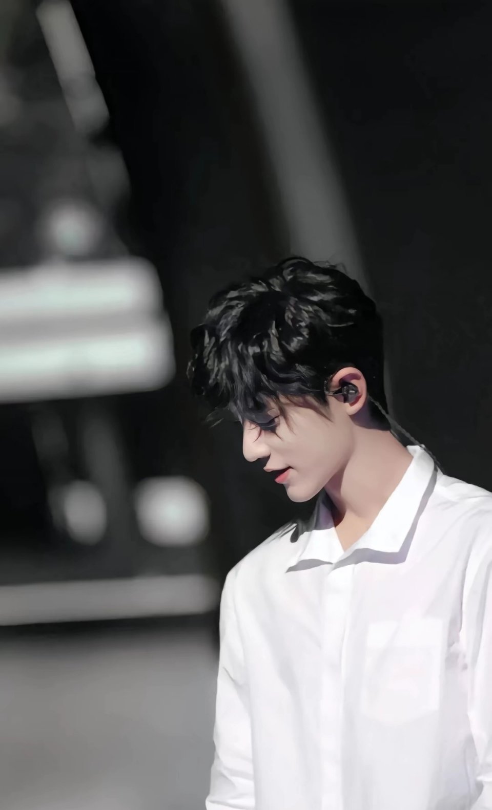 肖战肖战 肖战工作室肖战盛阳 ❄十二月好事正酿，如愿以偿。𝒢𝒪𝒪𝒟 𝒯