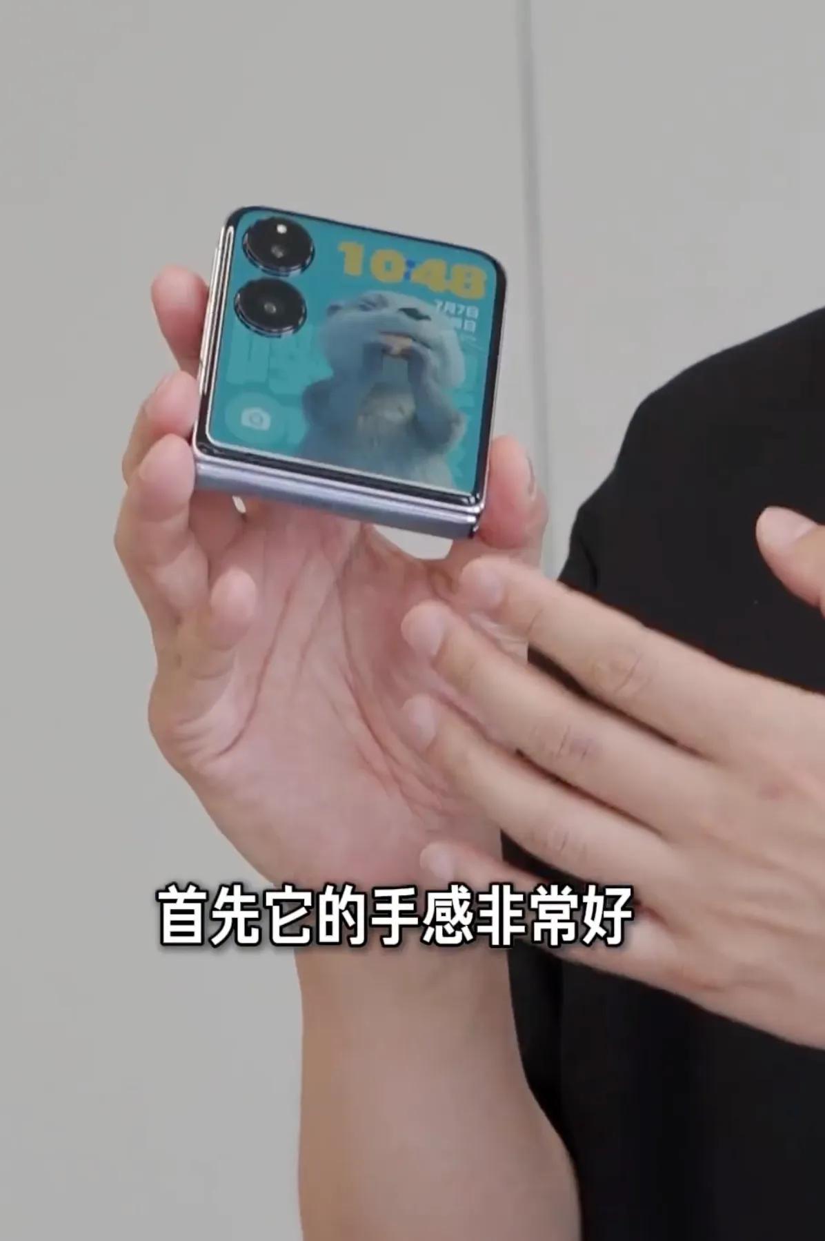 看小米小折这些硬参数，确实把小折叠几大核心问题给解决了，比如性能、续航，我现在挺