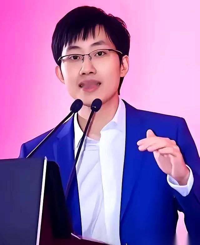 梁文锋一句话，把窗户纸捅破了。
 
他说，别看表面上咱们的AI跟美国就差个一两年