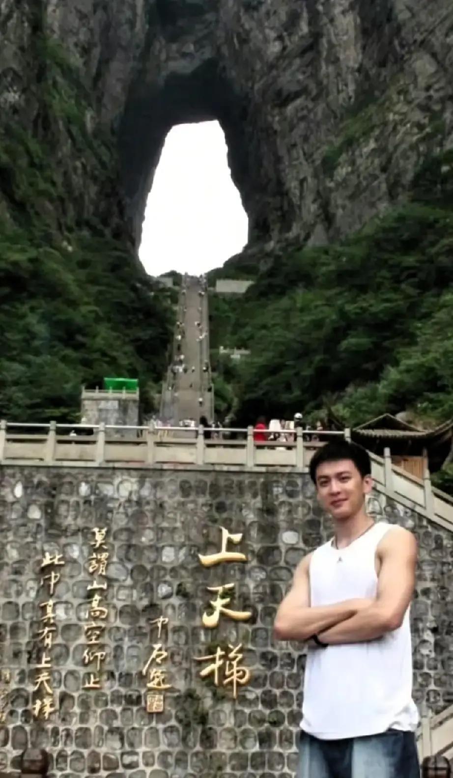 辽宁客场输广厦成常态，竟连续三年杀进总决赛！杨鸣的战术底牌：主动丢掉一些比赛。