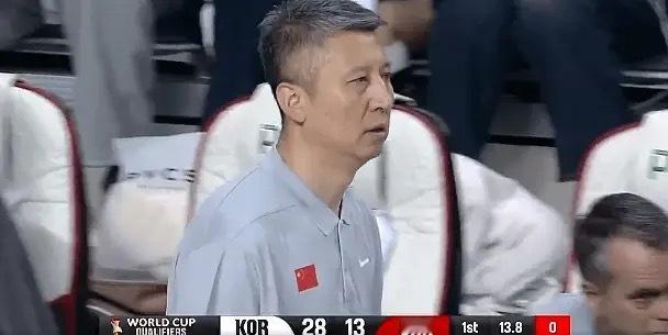 32-15落后韩国了，三分球9中0，看不下去了。中国男篮vs韩国男篮