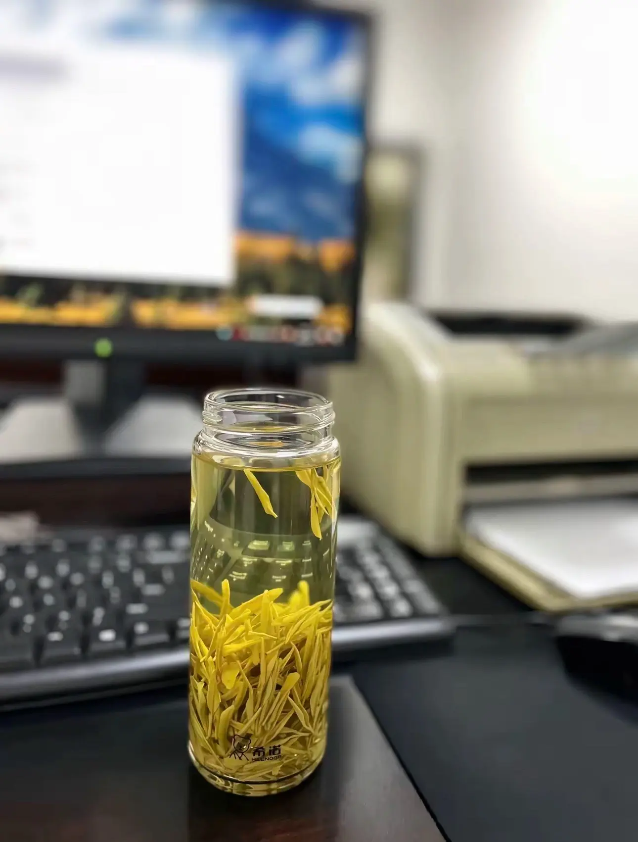 茶要对味的，人要知心的