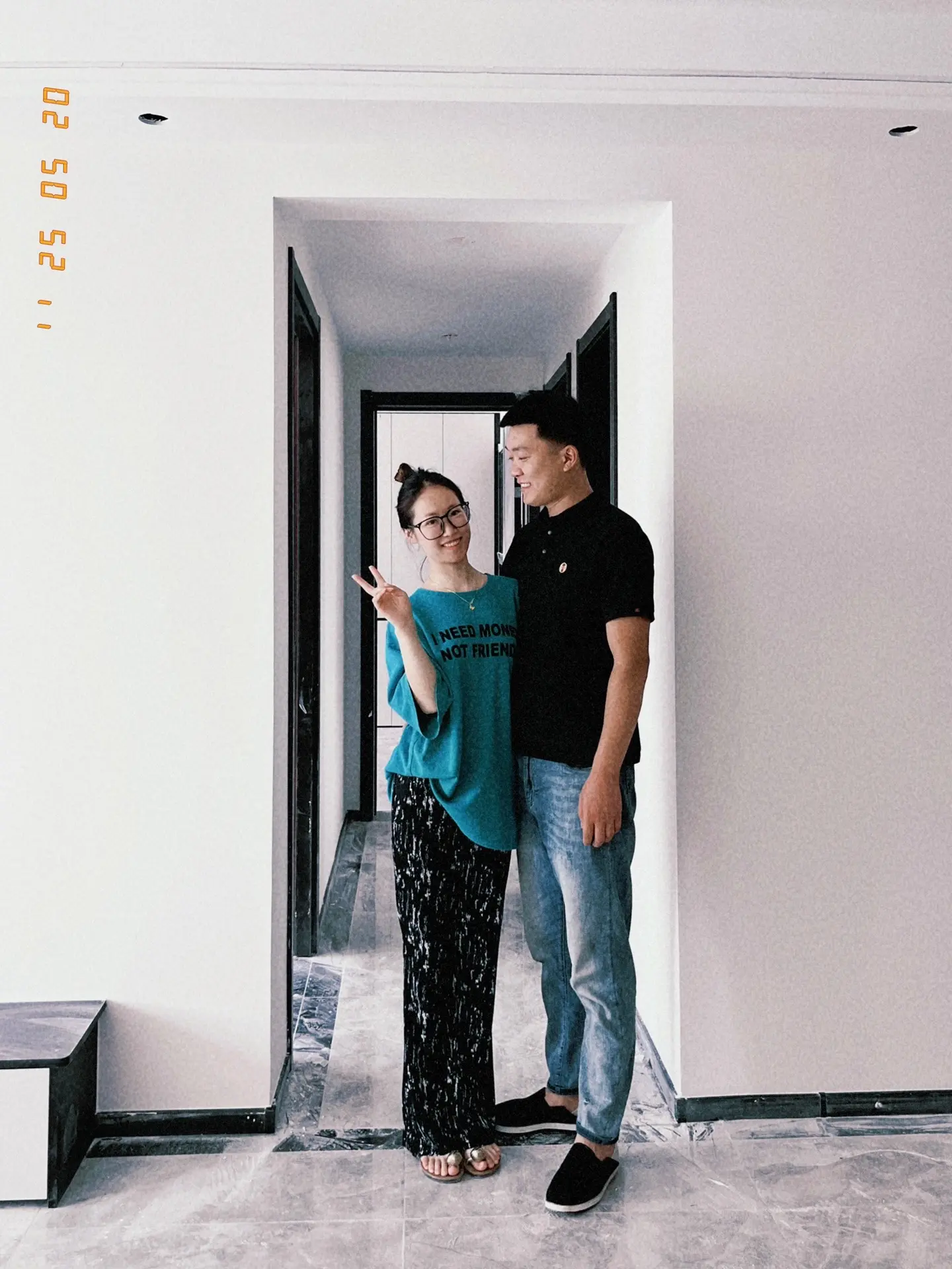 在我们未来的家🏠留下第一张合影📷