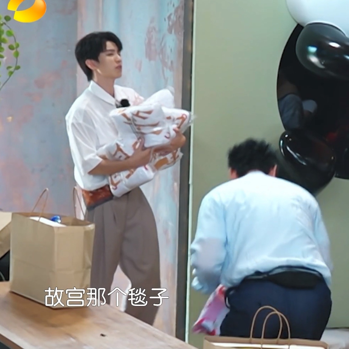 凯皇万岁万岁万万岁王俊凯中餐厅10