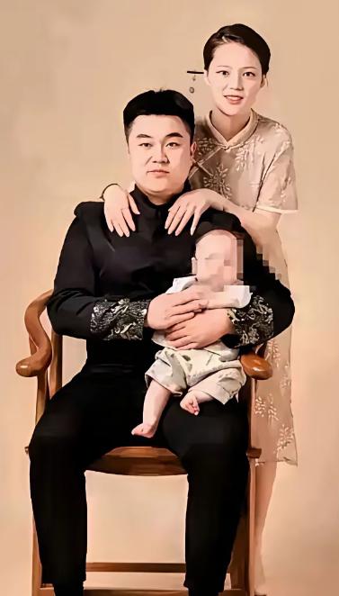 后怕地，昨晚和一个在法律界内的朋友聊天，他压低声音说：故意伤害致轻伤二级，别以为