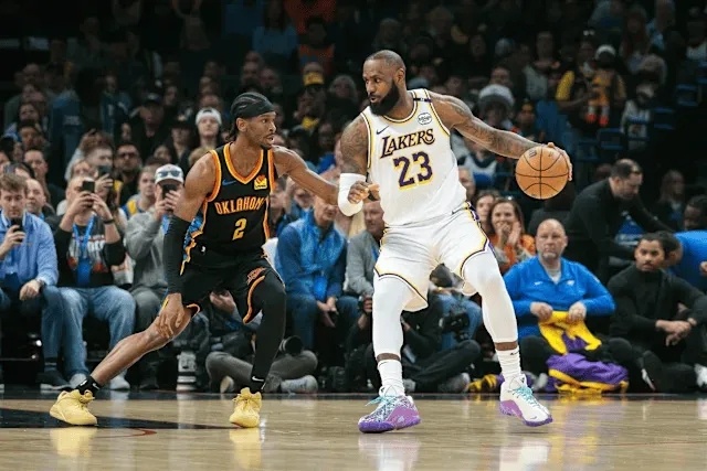 【魔术师警告湖人：准备迎战雷霆吧，这是一场硬仗🏀】湖人传奇魔术师约翰逊在社交媒