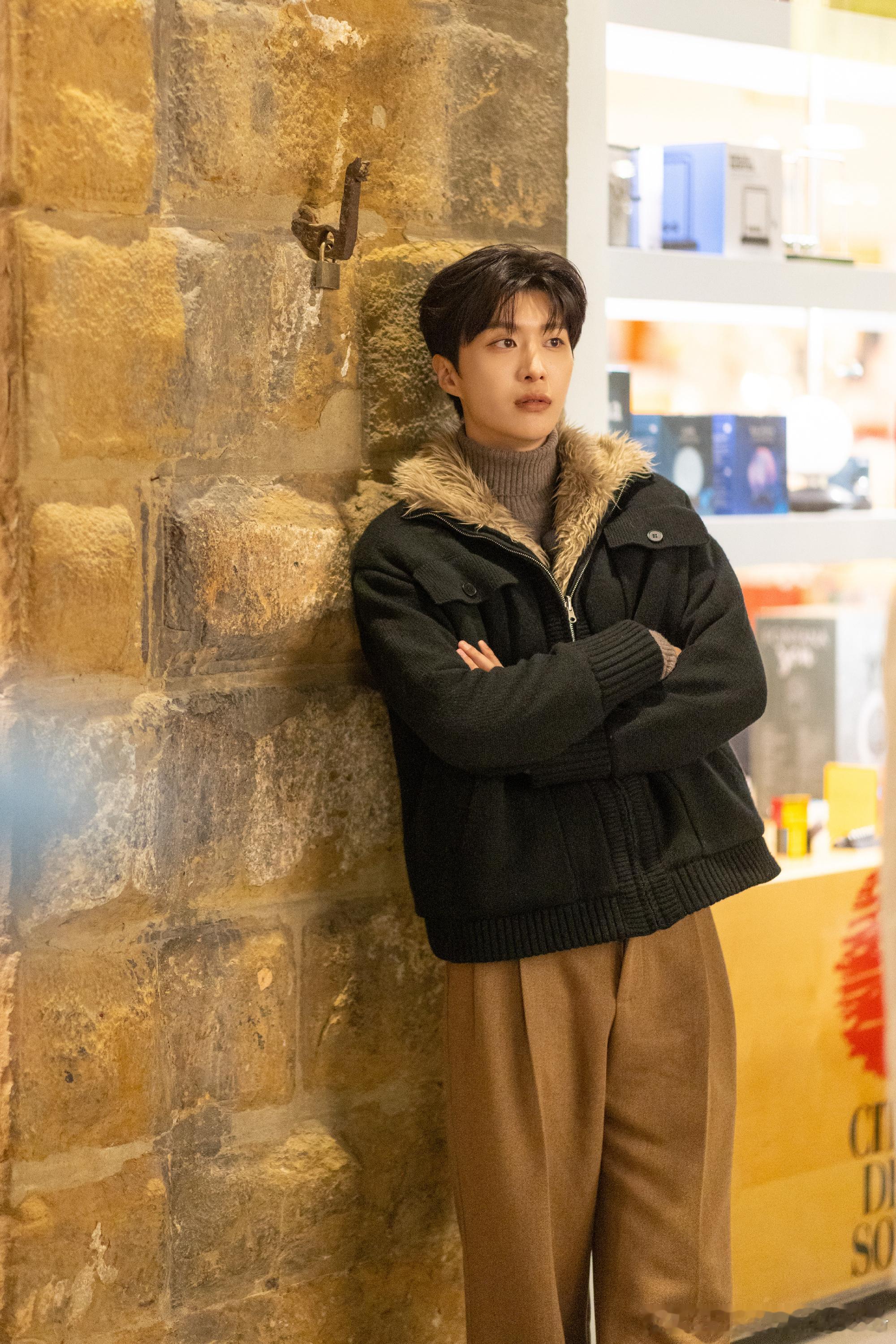 范丞丞 fcc范丞丞火星计划 fcc范丞丞火星计划白天明 fcc范丞丞白天明 红