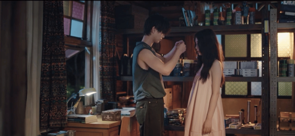 被困在双轨的夏日梦境不愿醒来 短暂时光治愈彼此，就算后续虐，这 7 天也是心底的