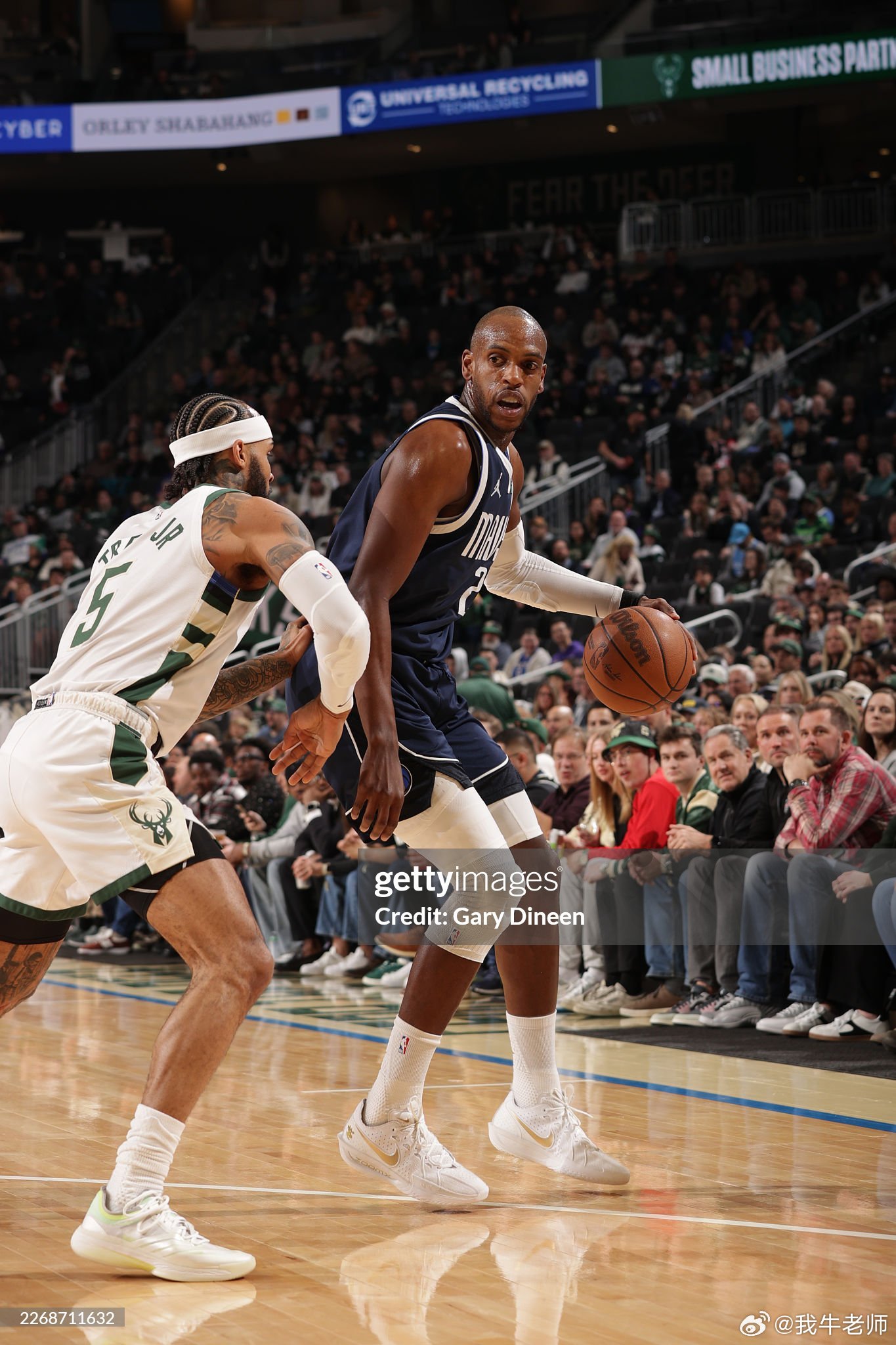 MFFL 上半场结束，我牛51比65落后雄鹿。大家来说说观赛体验。独行侠vs雄鹿