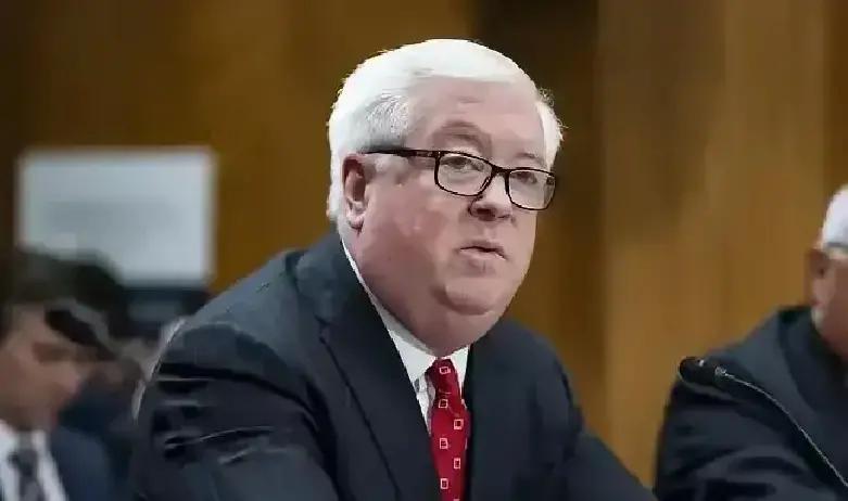 万万没想到，
 
一觉睡醒，全网都知道了。
 
昨夜到今晨，多家外媒披露。美驻日