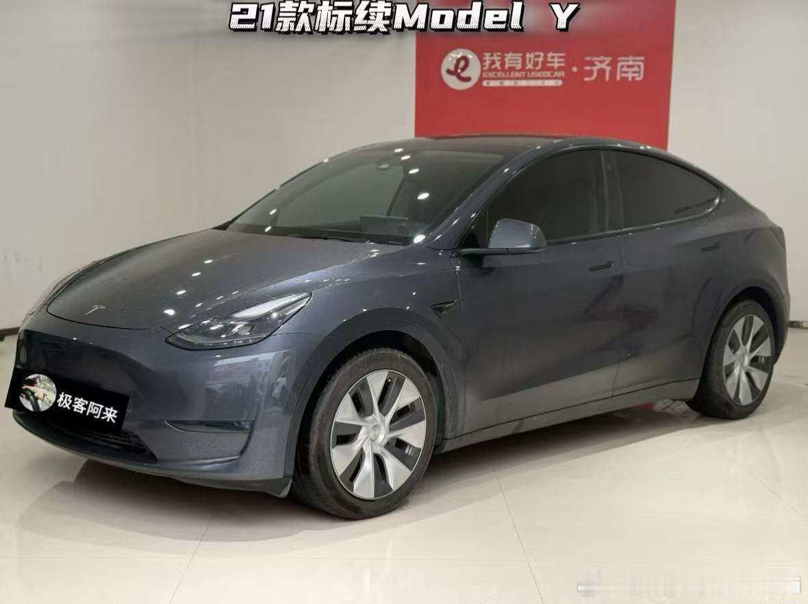 【品牌车型】特斯拉 Model Y 2022款 改款 后轮驱动版 【上牌时间】2