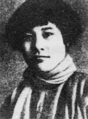 被鲁迅骂得身败名裂，民国女校长杨荫榆，真的“反动”还是生不逢时？
 
杨荫瑜绝非
