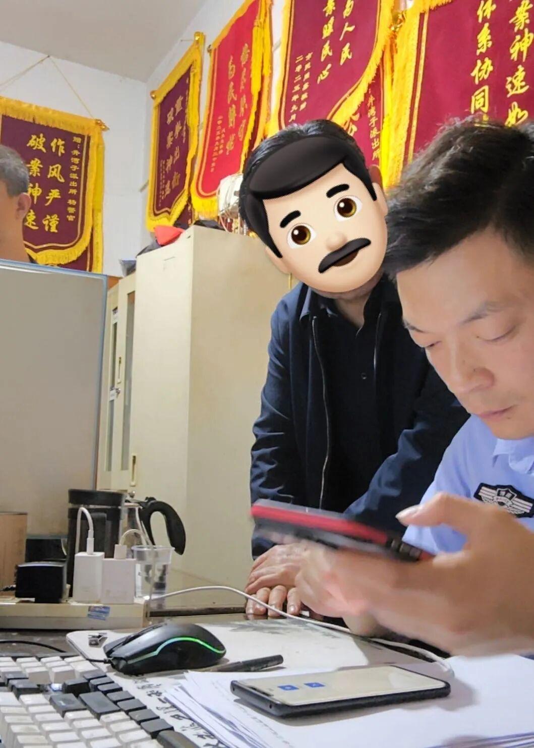近日，长沙的洪先生接到一个电话，自称“抖音客服”，说他开通了月付功能，每月要自动