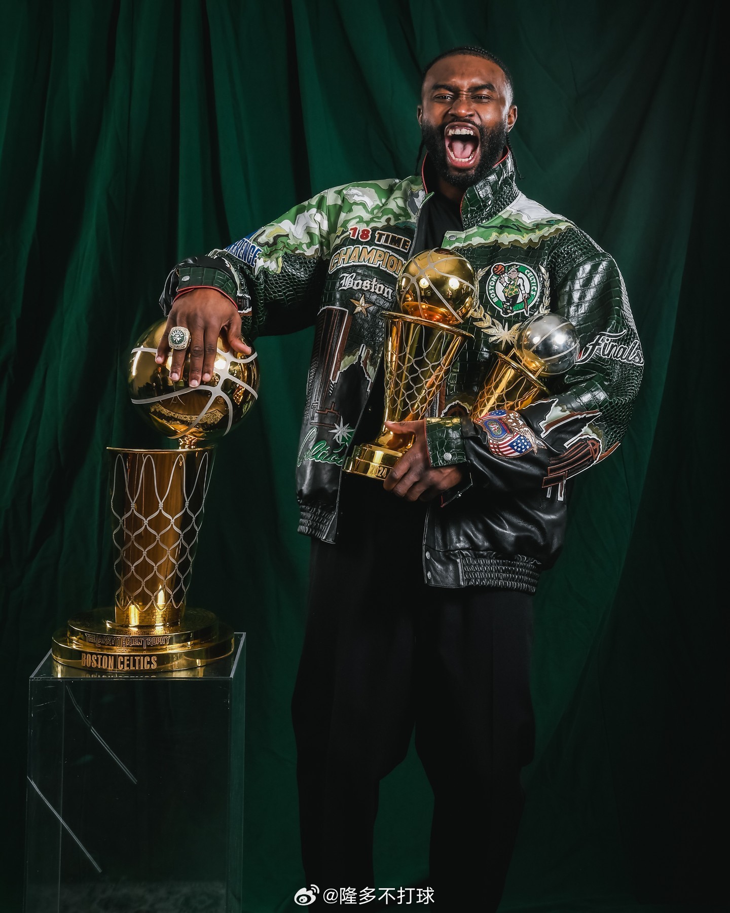 杰伦-布朗自2016-17赛季开启绿军生涯，到今年刚好10年☘️5次NBA全明星