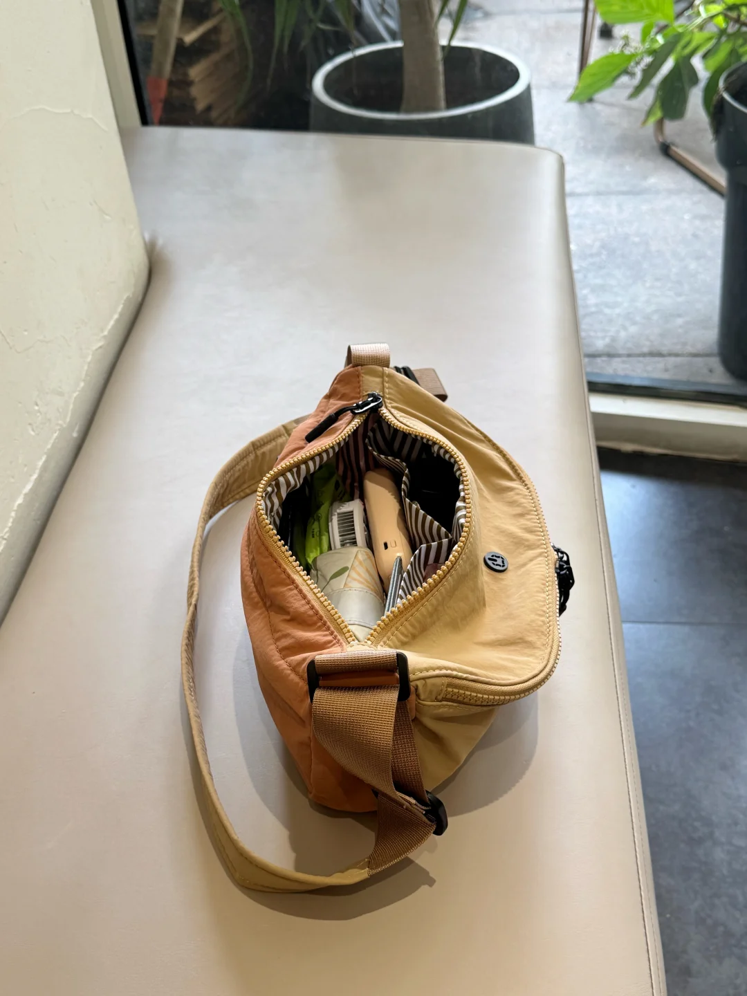 我的旅行搭子✈️ 看着小实际很能装的小挎包