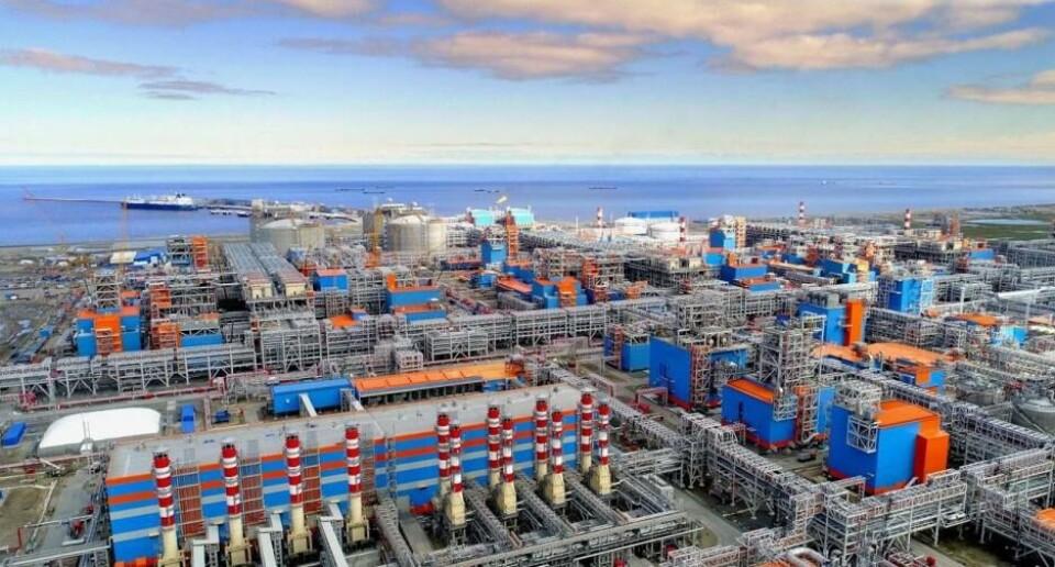 27国立场彻底撕裂！
法比逆势狂买俄LNG，东欧国家怒斥欧洲“资敌”。

欧盟内