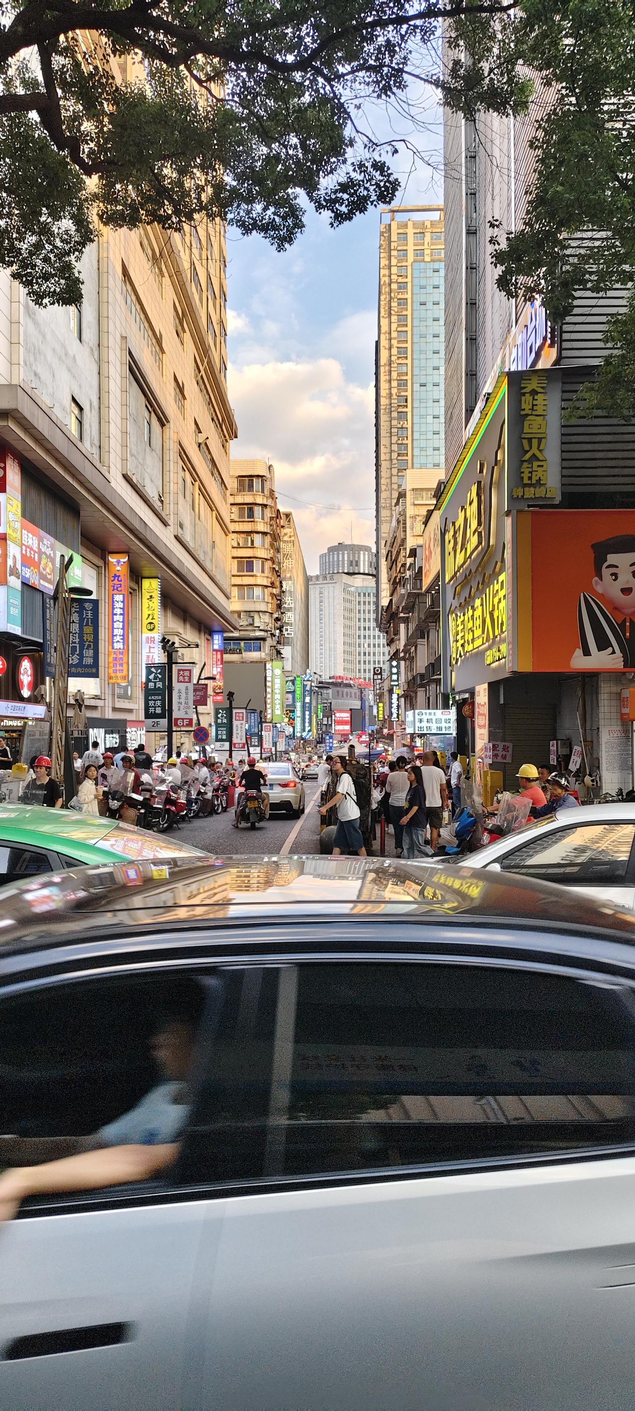 台风无影，酷热难当，株洲开启高温烧烤模式
早几天的天气预报称，株洲11号至13号