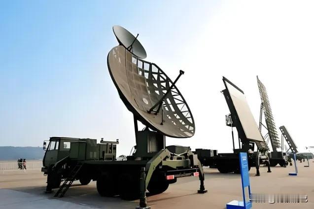 伊朗那次防空崩了，买的S-300啥的，看着牛，遇到电子战就没用了。为什么？因为这