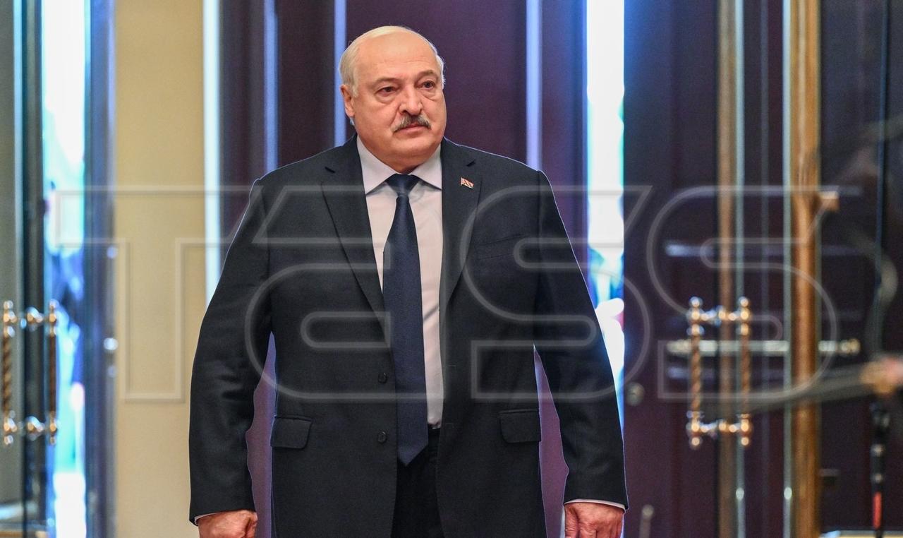 【卢卡申科：“榛树”系统将在白俄罗斯境内巡航值守】白俄罗斯总统亚历山大•卢卡申科