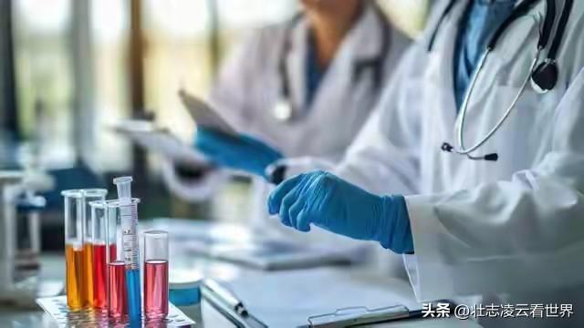 查出八千吨致癌问题油席卷全岛，家家户户的餐桌都可能中招。
比油品超标更离谱的真相
