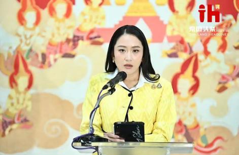 还是佩通坦敢说。据泰国媒体报道，佩通坦对记者表示，泰国和柬埔寨发生军事冲突的根本