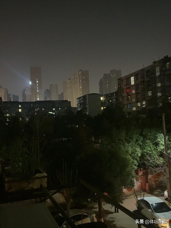 节后清静的小区[呲牙]