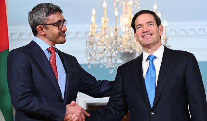 当地时间周二早些时候，阿联酋重申了对沙特安全与主权的坚定承诺，拒绝采取任何可能威