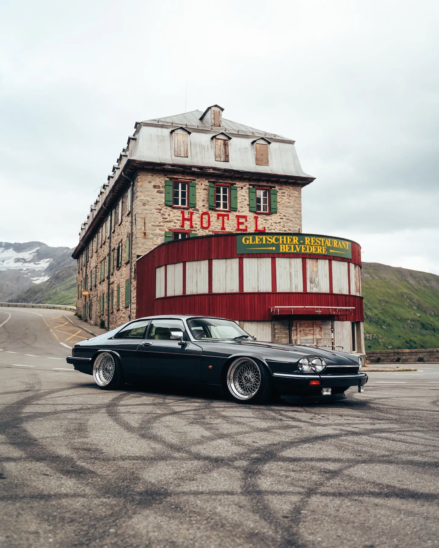 穿越时空的汽车美学设计，捷豹XJS.