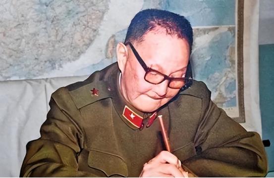 为什么大首长都爱用六星上将洪学智？因为他有一个过人之处，许多将领比不了。[给你小