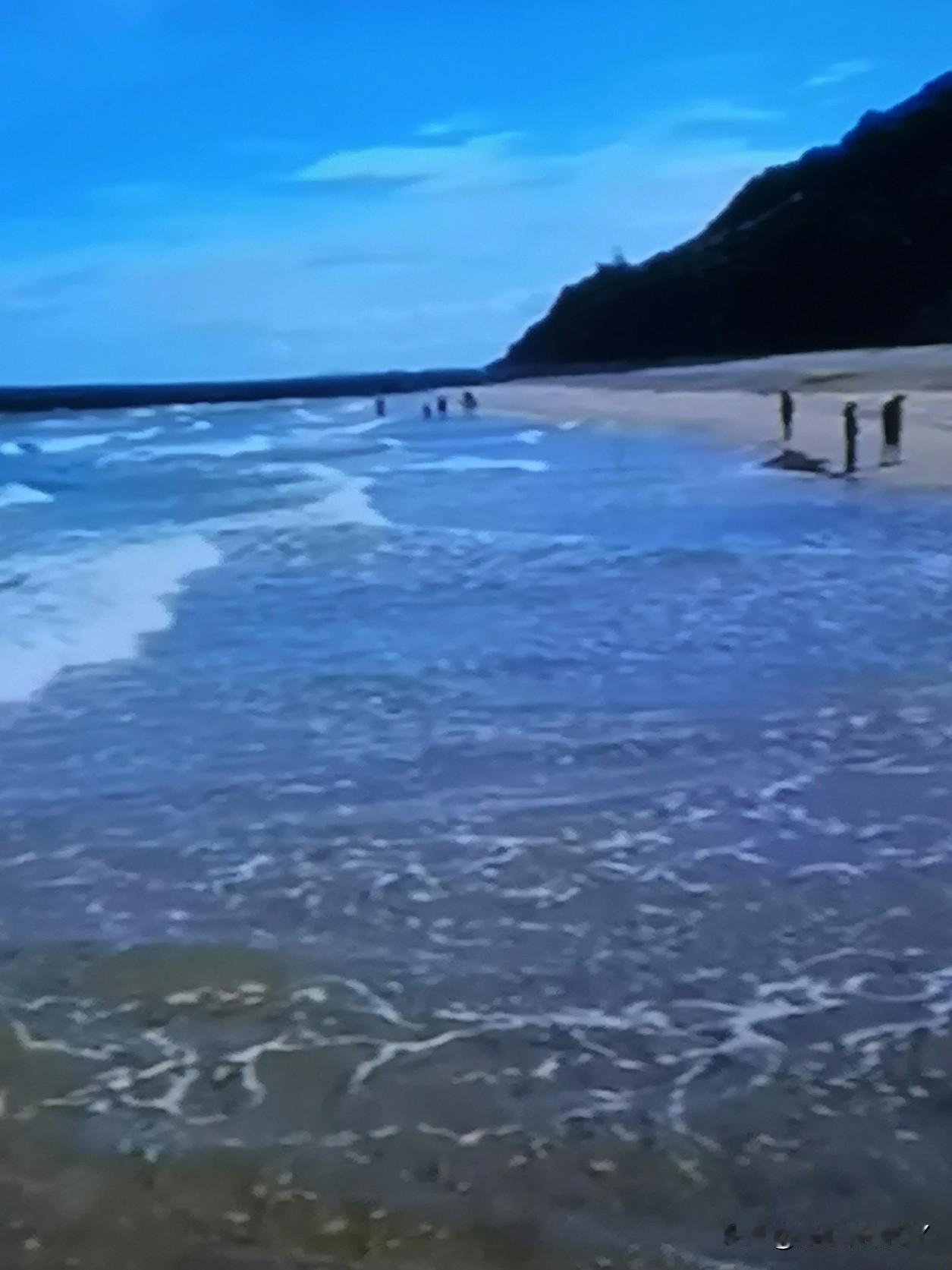 这日子 ，苦得让人鼻酸！

有对邻居夫妇，我与他们相识近逾20载，他们在菜市场经