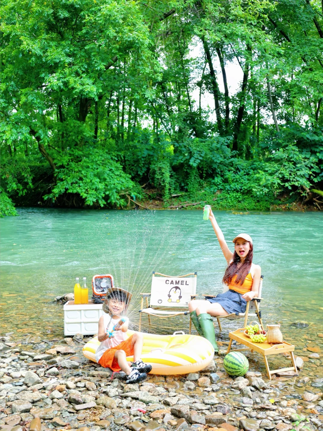 巨新‼️武汉1h🚗树荫下的无人玻璃水溯溪地💦