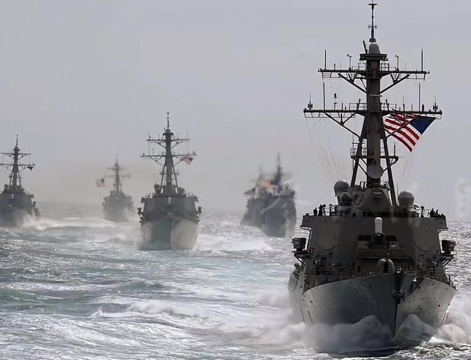 “海上铁骑，扬帆破浪，威武雄姿！”🚢🇺🇸新年爱好打卡
“海上铁骑，扬帆破浪