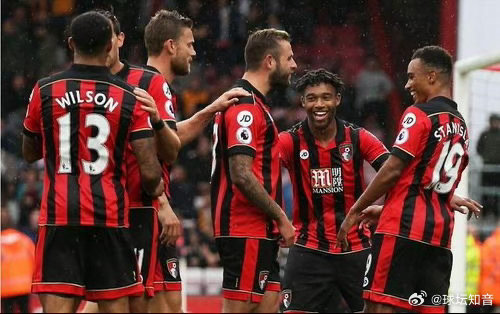 013 英超 伯恩茅斯 VS曼彻斯特联 足球        卡里克一声剑来，曼联