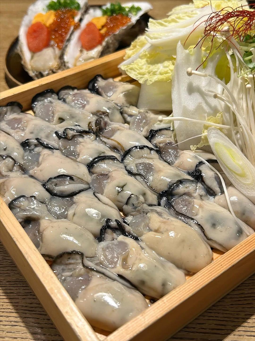 我敢说这些很多鹅粉根本舍不得吃，因为鹅粉都是最底层收入不高的群体。美食