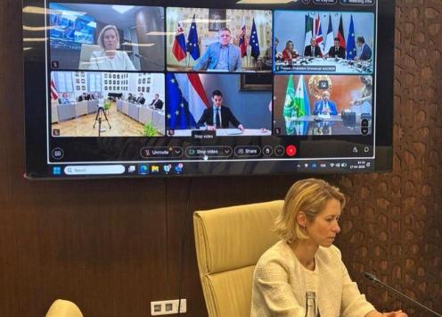 4月19号，欧盟的外交负责人卡拉斯公开喊话，

说按国际法，霍尔木兹海峡必须开放