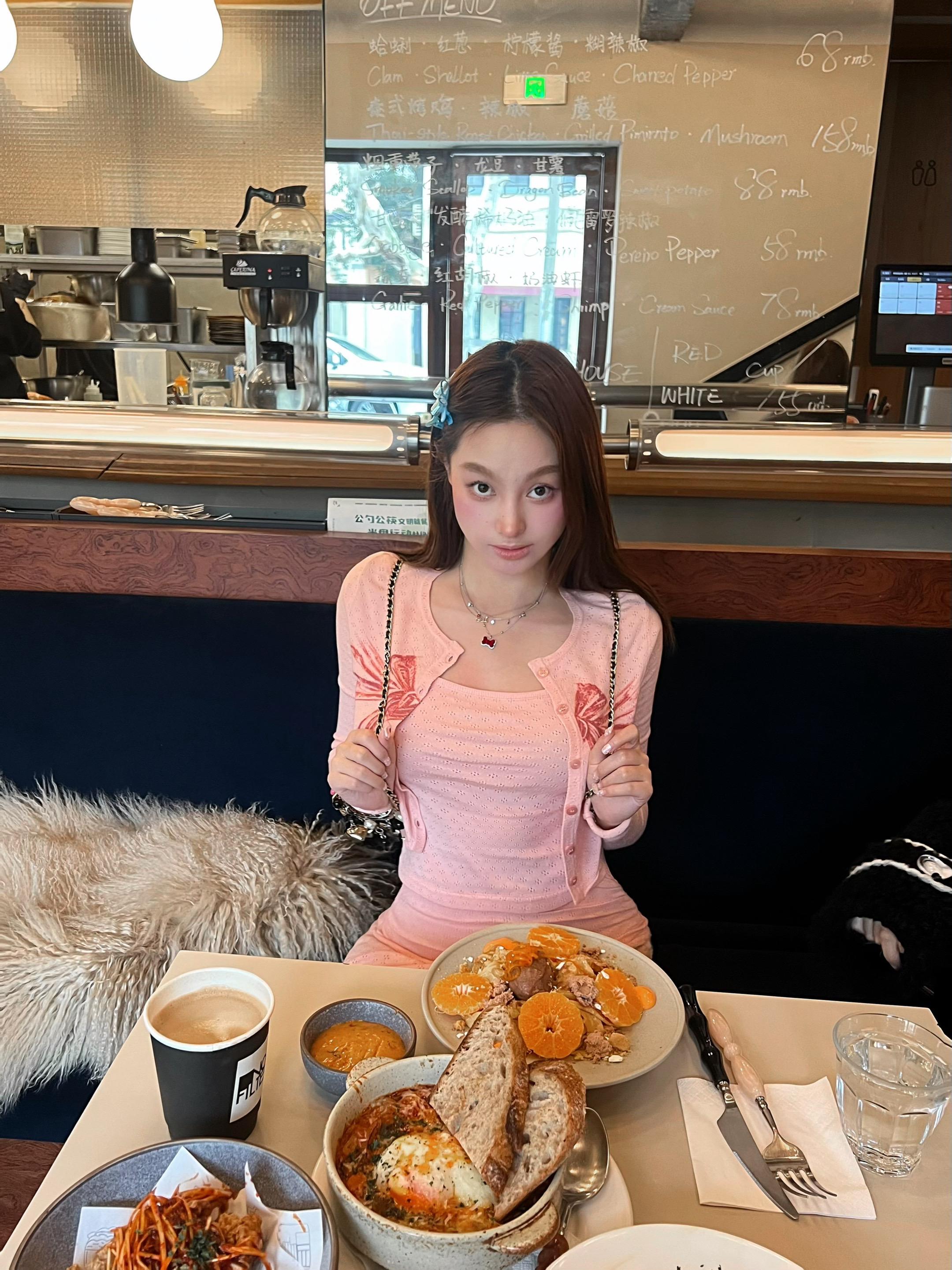 浅春系👧🏻