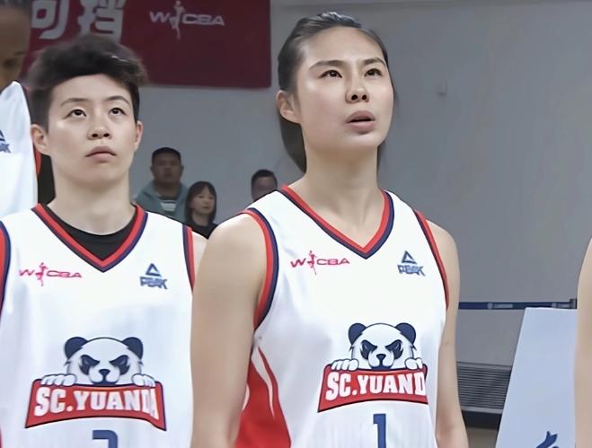 WCBA总冠军预测：四川女篮卫冕在望，黑马山西能否争锋？

从目前WCBA格局看