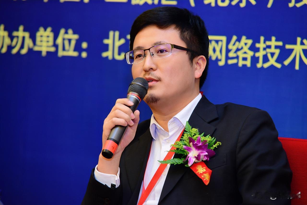 我认为，民营经济促进法的正式施行，是新时代中国经济治理的重要里程碑。它不仅仅是一