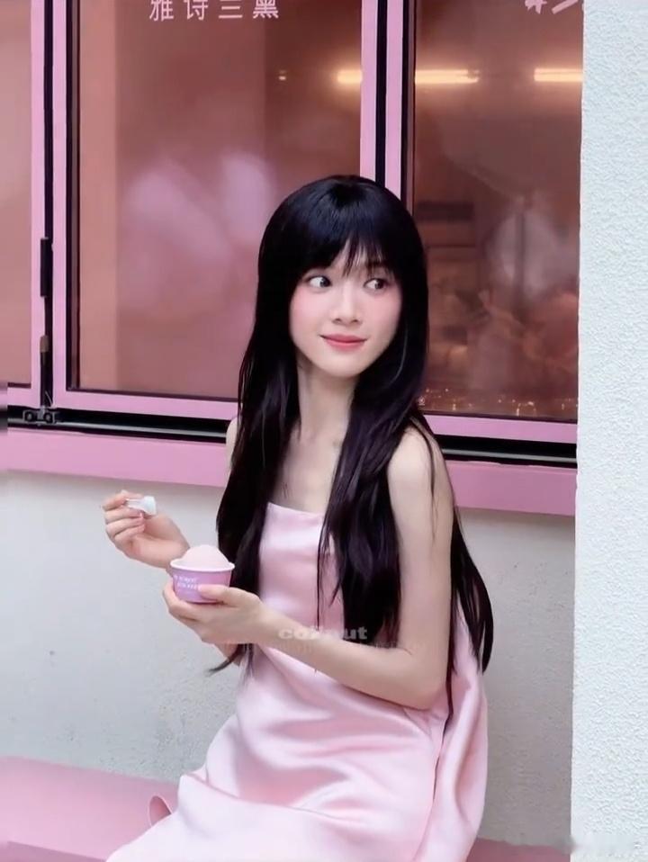 卧槽…这是李思潼