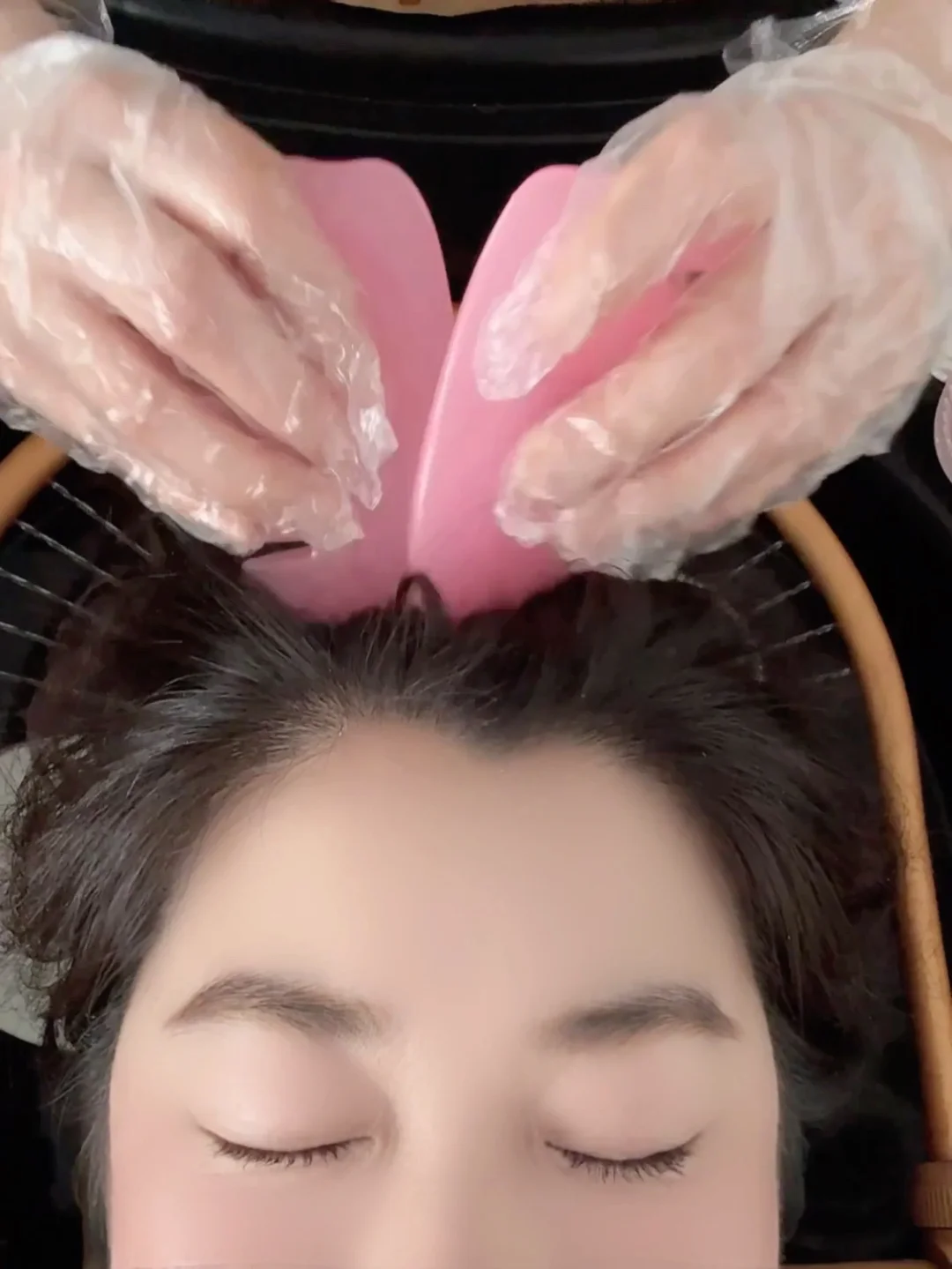 没想到😅下动车的第一件事就是洗头