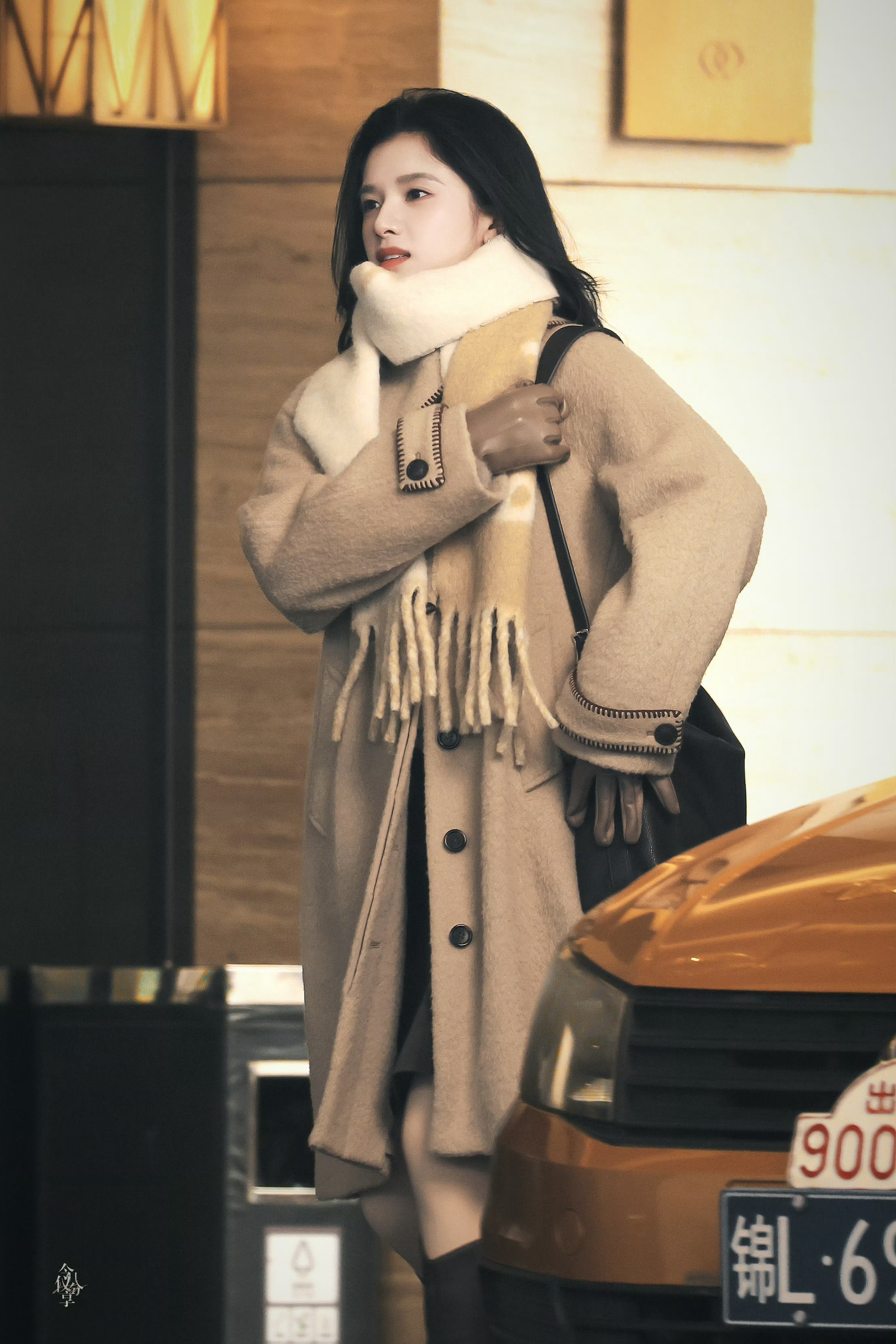 张婧仪变身东北美丽女人致我那菜市场的白月光 图cr:今日仪分享|张婧仪 