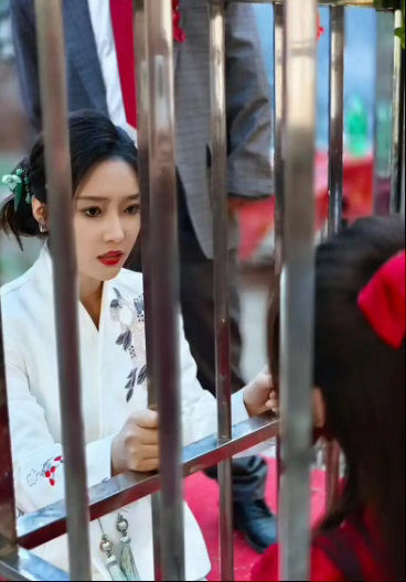 红果内容总预算预期增加40%张一鸣加码内容赛道，将内容总预算提升40%，并持续加