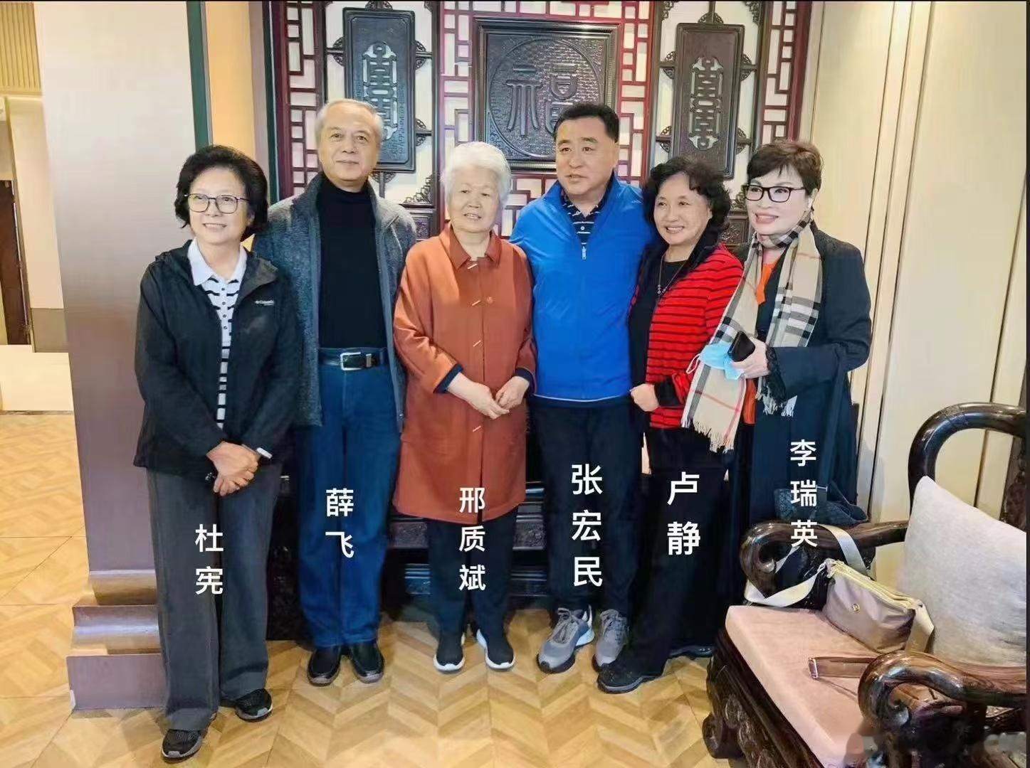 曾经的帅哥美女都老了！ ​​​