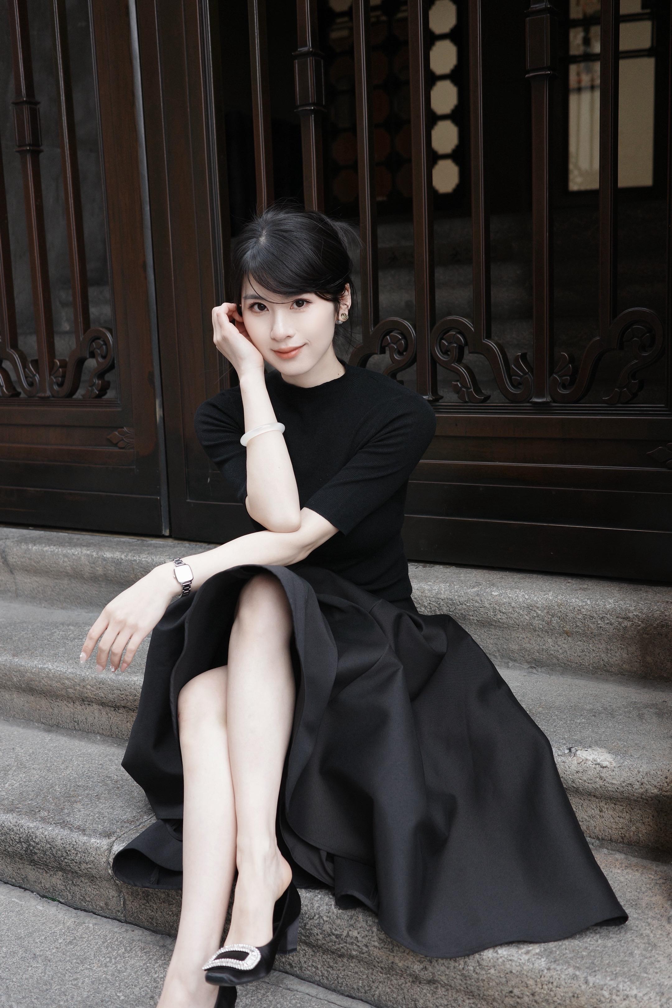 你说相信爱情 但真爱瞬息万变。