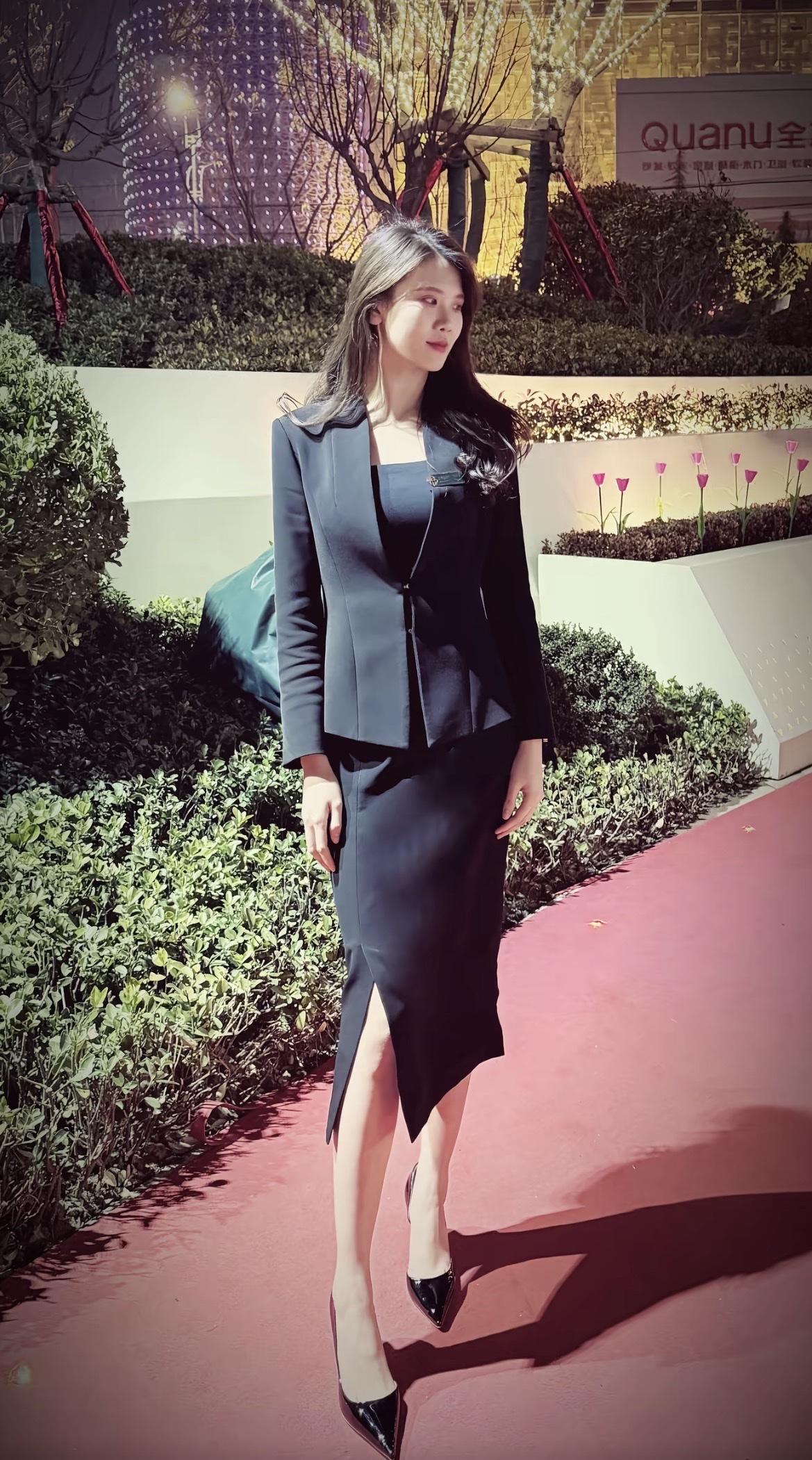 又纯又欲的女生，究竟有多招人喜欢