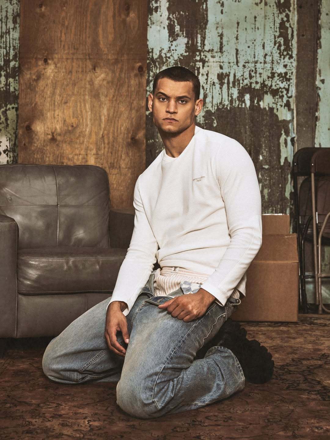 Numero Netherlands 的一组新片 ，拍摄了美国男演员 Tyriq
