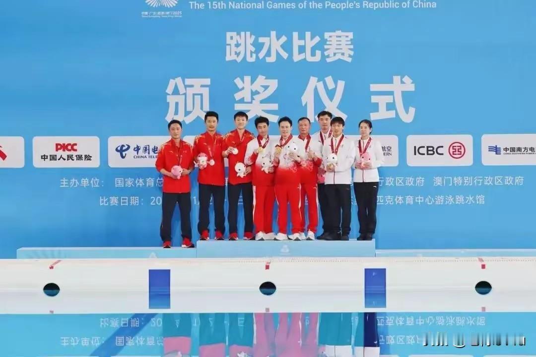 1. 全运会男子双人3米跳板决赛 山西队获铜牌：11月6日，第十五届全运会男子双