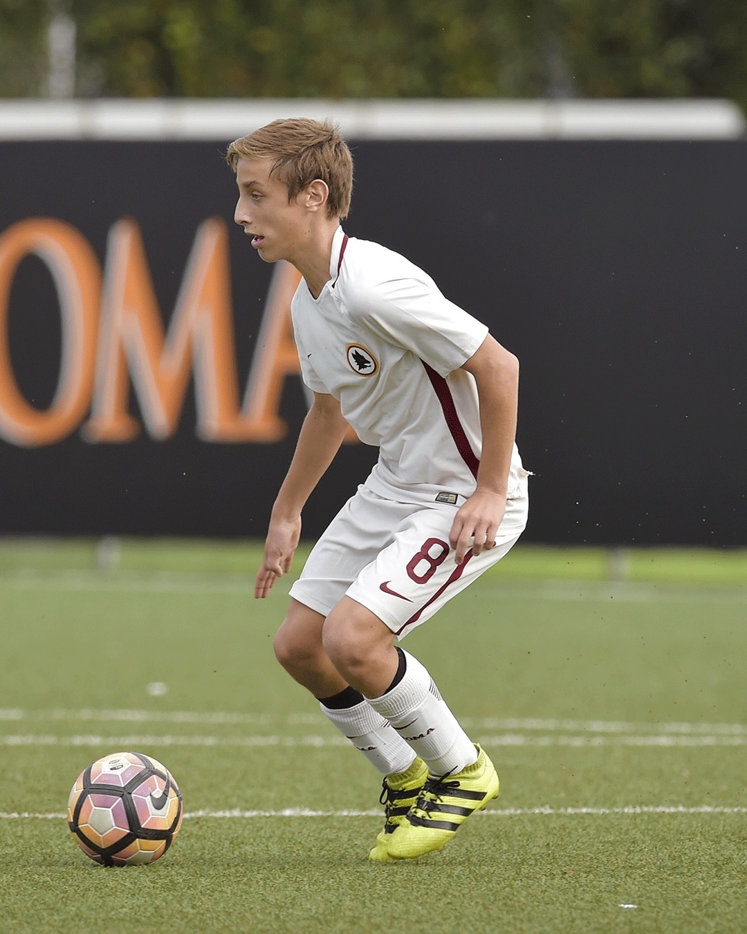 博维更新ins：这是一条超越了单纯合同关系的纽带。我们很快会在球场上再见！谢谢你