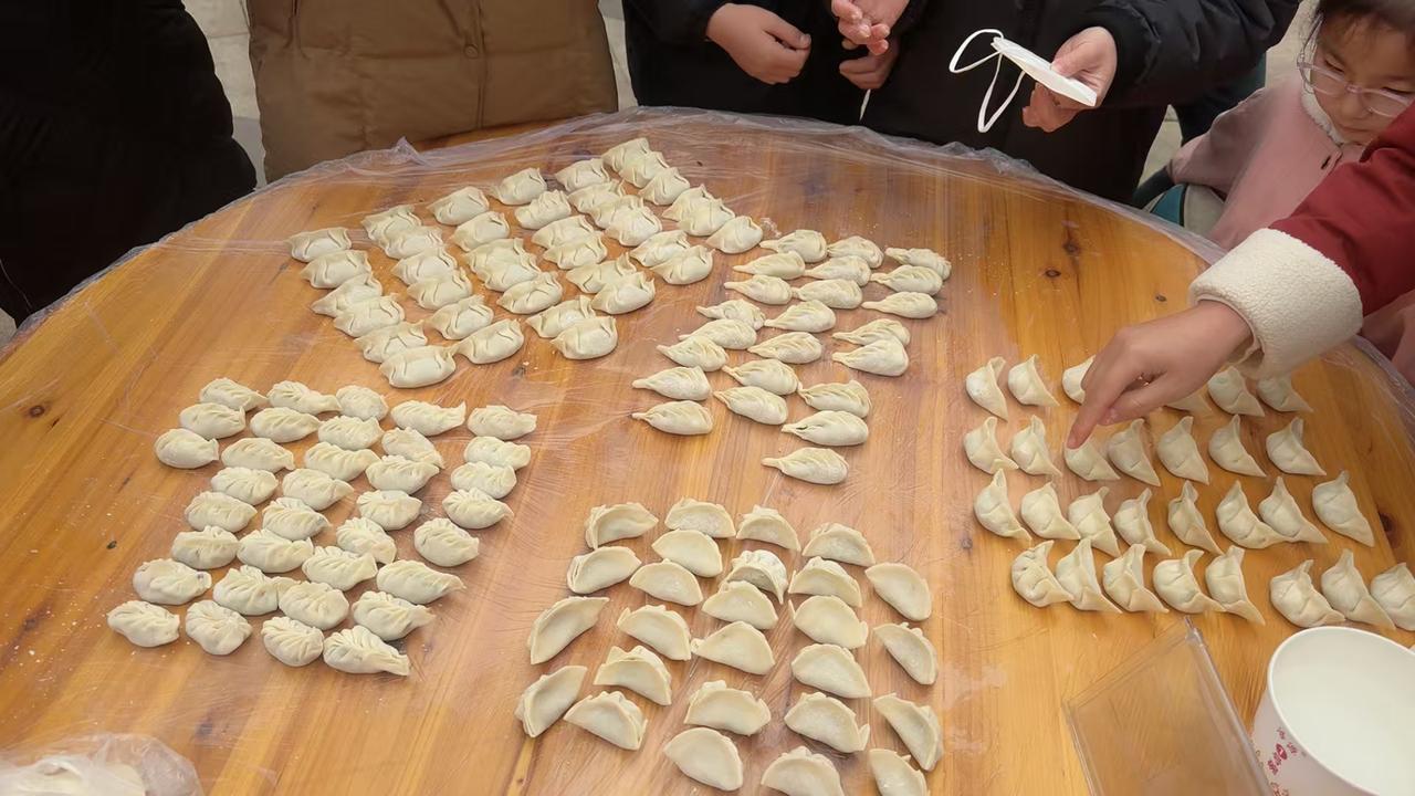 冬日生活打卡季饺子的几种不同包法！